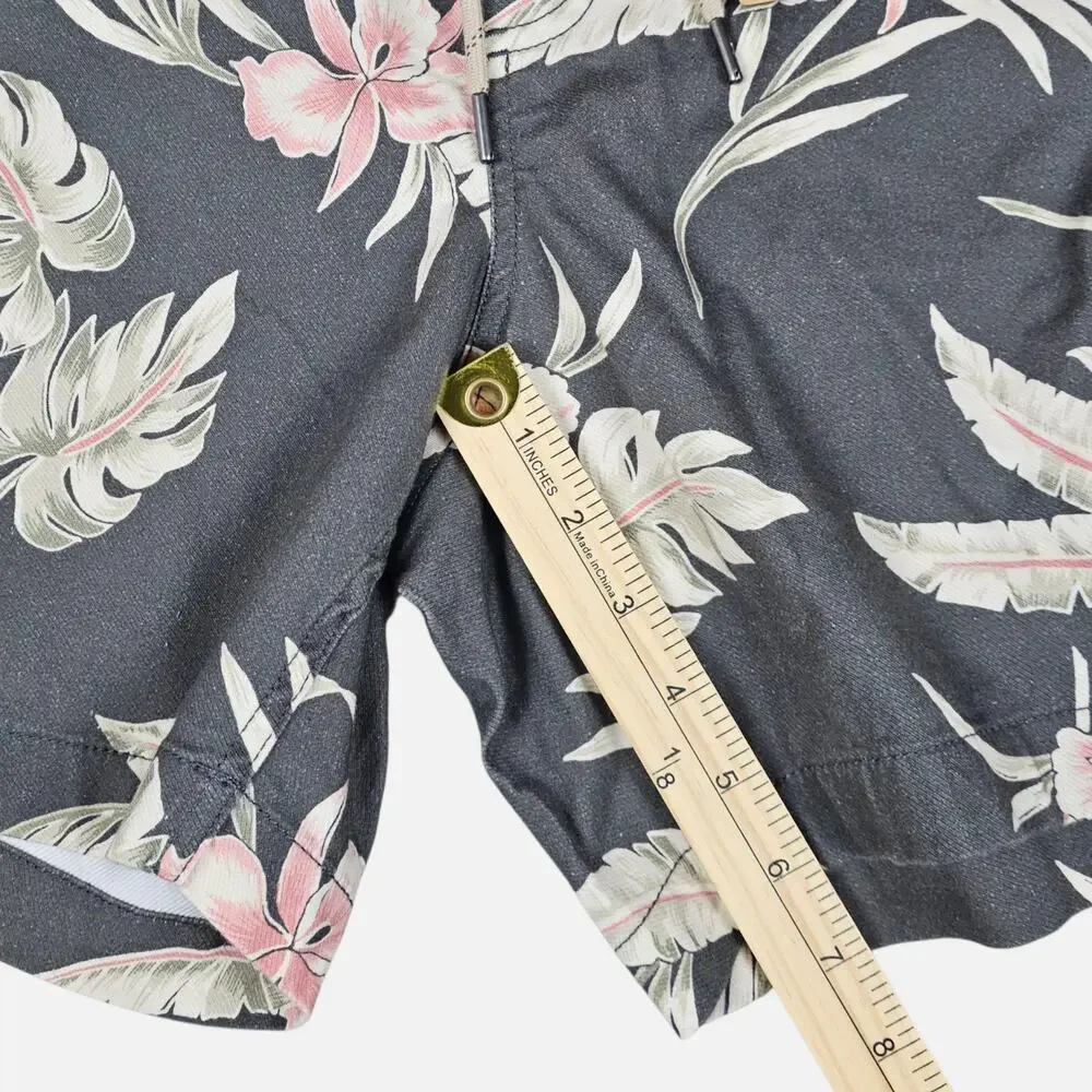NWT Faherty Shorts Mens XXL Gray Essential Drawstring Lightweight Tropical